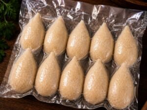 Mini coxinha de frango 10 unidades